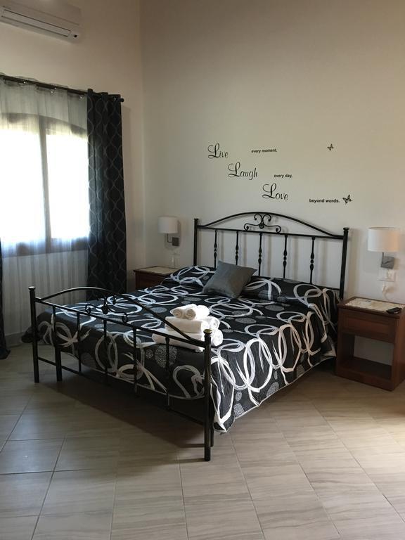Casale Del Golfo Guest House Кастеламаре дел Голфо Екстериор снимка