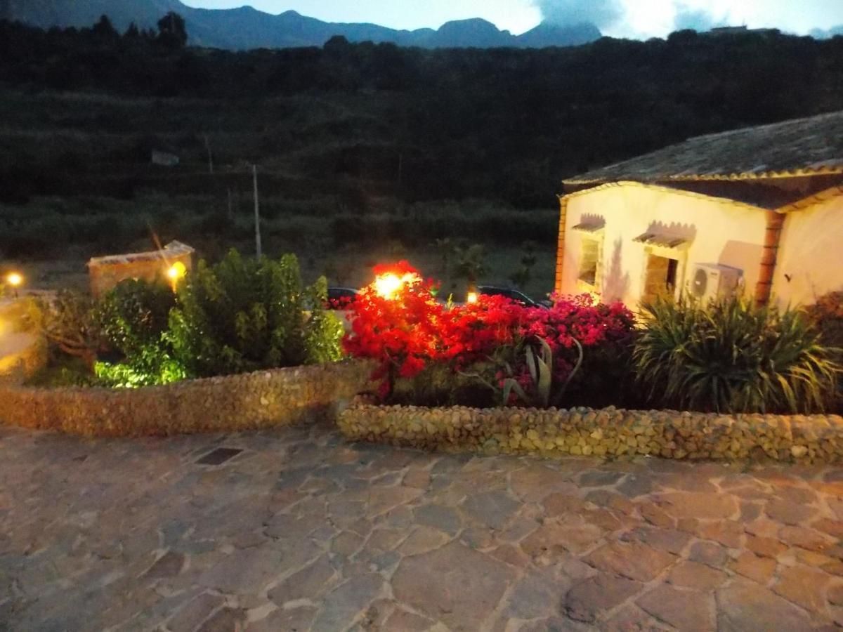 Casale Del Golfo Guest House Кастеламаре дел Голфо Екстериор снимка